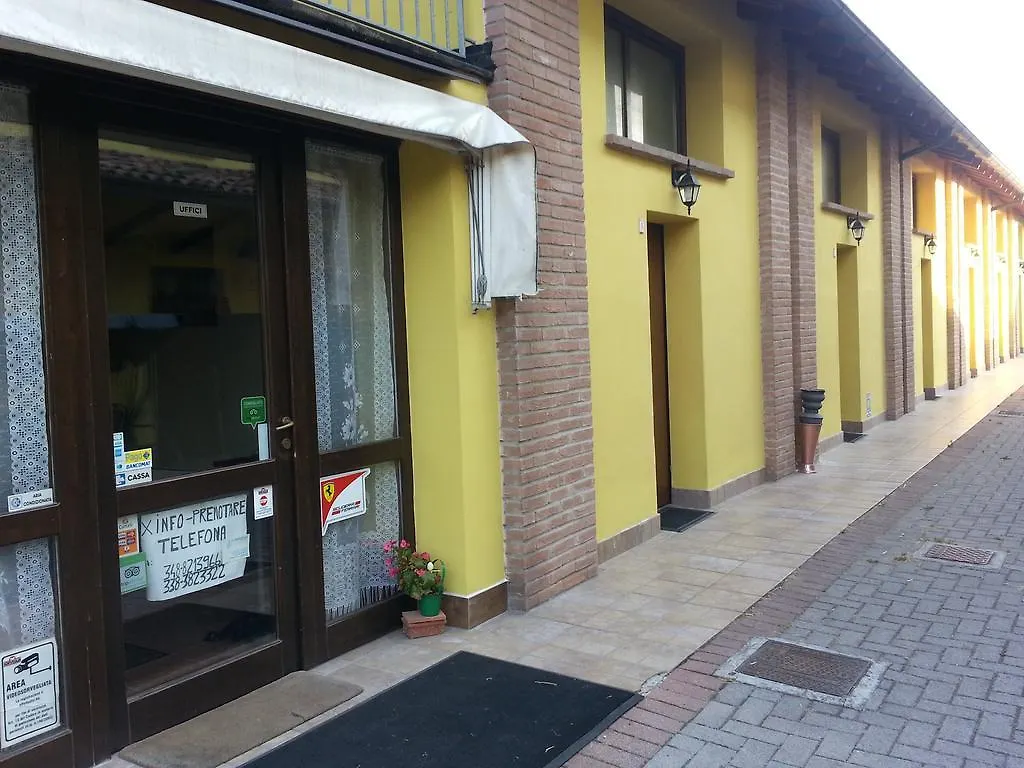Albergo Residence Al Passatore Sorbara Italia