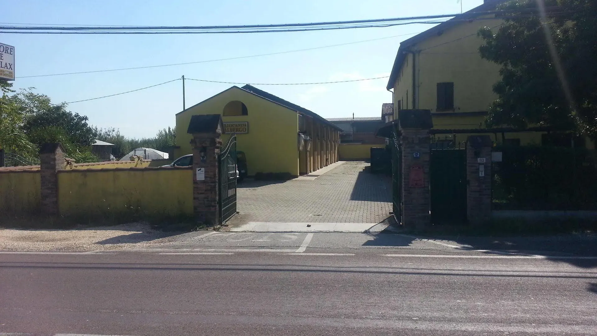 Albergo Residence Al Passatore Sorbara 3*,  Italia